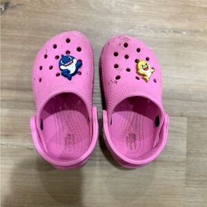 CROCS Kids Pink Clogs with Shark Jibbitz
